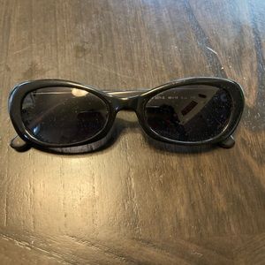 Pre-owned Moschino glasses